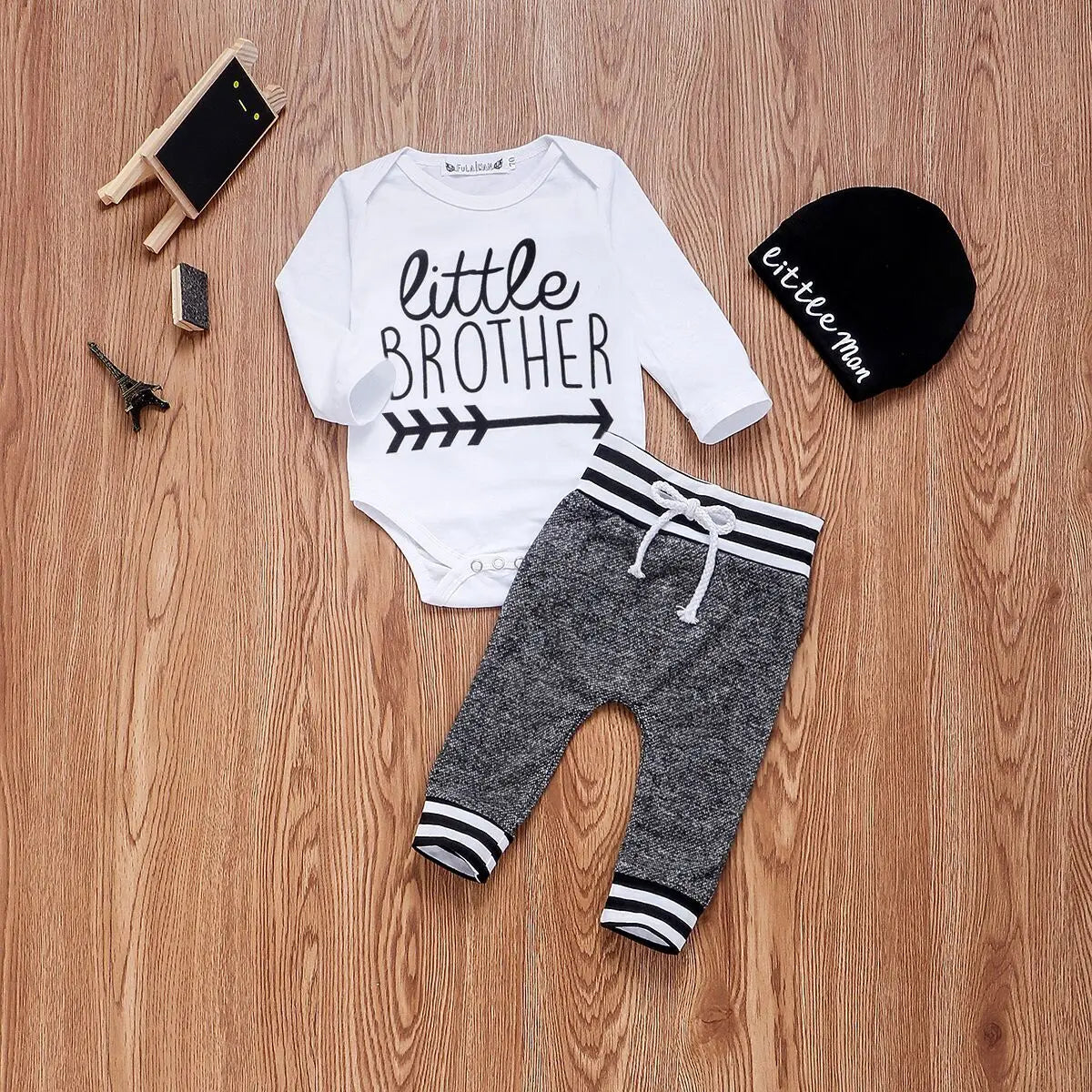 đ¶ Ensemble 3 PiĂšces BĂ©bĂ© Garçon â Body Ă Manches Longues + Pantalon + Bonnet â 0 Ă 18 Moisâą - PlanĂšte bĂ©bĂ©