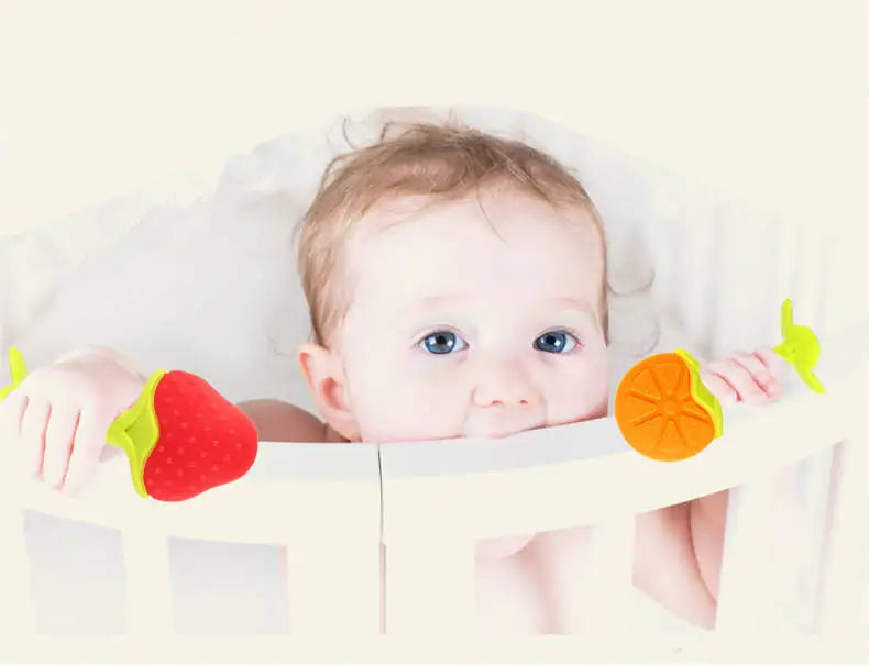 đđ¶ Jouet de Dentition BĂ©bĂ© â Sucette Ă MĂącher en Silicone en Forme de Fruitâą - PlanĂšte bĂ©bĂ©