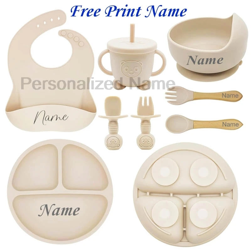 🍽️👶 Set Repas Bébé Personnalisable – Nom Gravé – Silicone Alimentaire Antidérapant (8 pièces)™