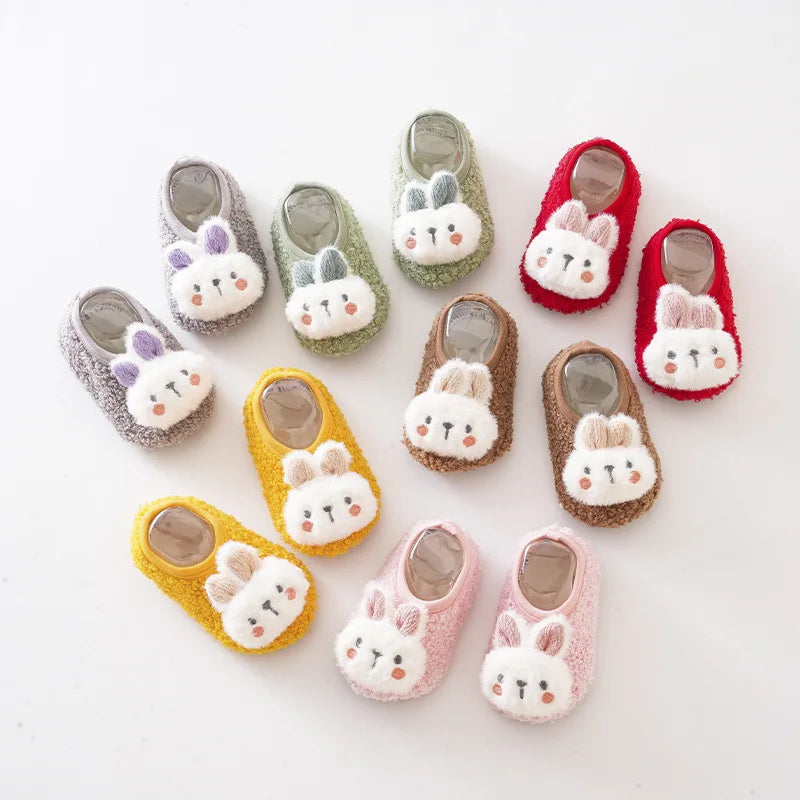 đ§žđ° Chaussons BĂ©bĂ© Hiver â Lapin Cartoon Doux & AntidĂ©rapants â 1 Ă 3 Ansâą