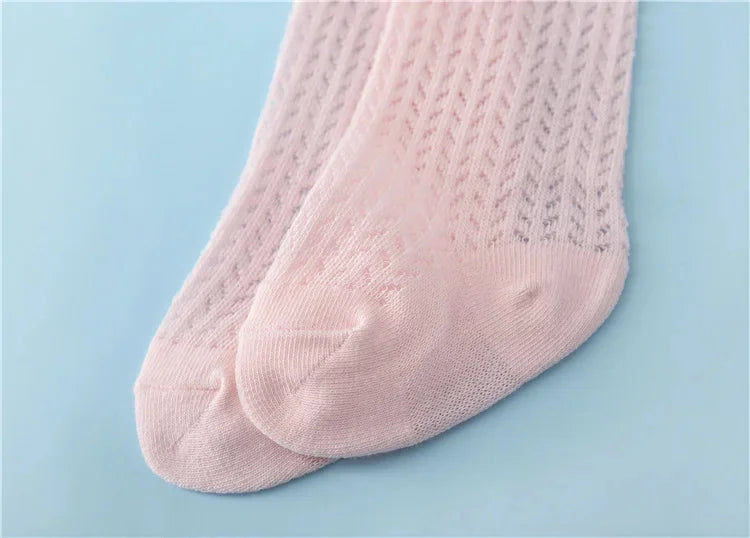 đ§Šđ¶ Chaussettes Longues BĂ©bĂ© Fille â Dentelle & Noeud â Respirantes en Coton â Style Princesse ĂtĂ© (0-24 Mois)âą