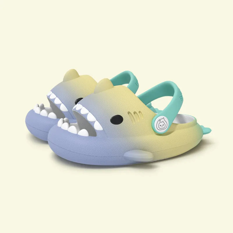 đŠđ Claquettes BĂ©bĂ© ĂtĂ© â Sandales Enfant DĂ©gradĂ© Arc-en-ciel Requin â AntidĂ©rapantes & Ultra LĂ©gĂšres â 13 Ă 22 cmâą