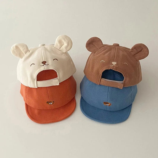 🧢 Casquette Bébé "Petit Ours" – Avec Oreilles – Coton Respirant – Protection Soleil – Look Kawaii & Confort Assuré™ - Planète bébé