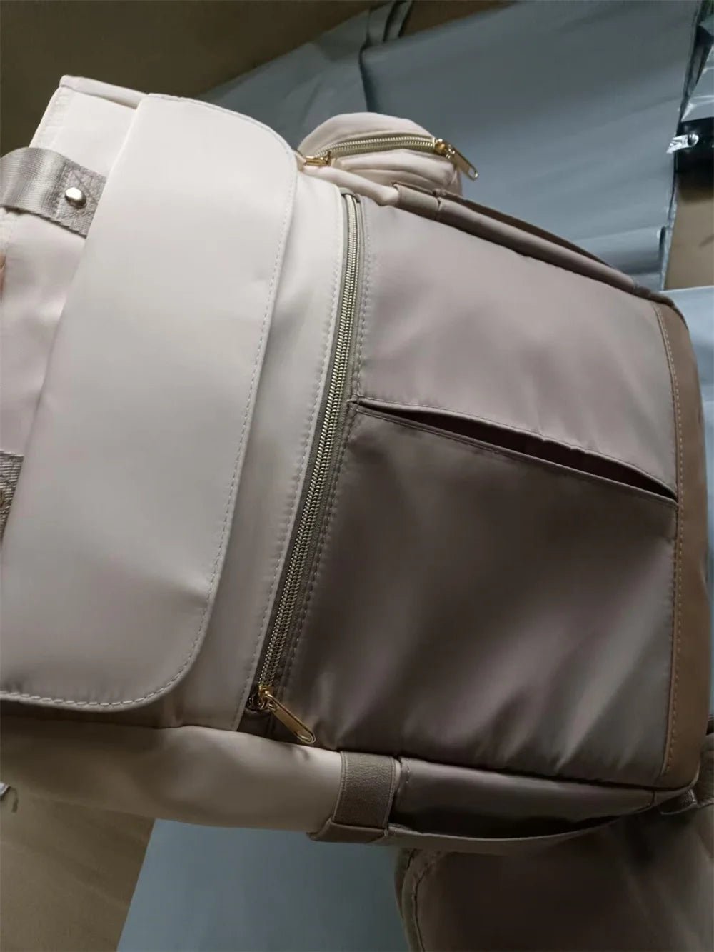 Sac à dos maternité étanche tapis à langer inclus - Planète bébé