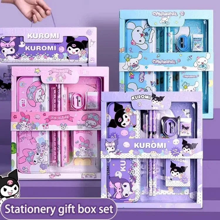 Set de Papeterie Sanrio 12 Pièces - Planète bébé