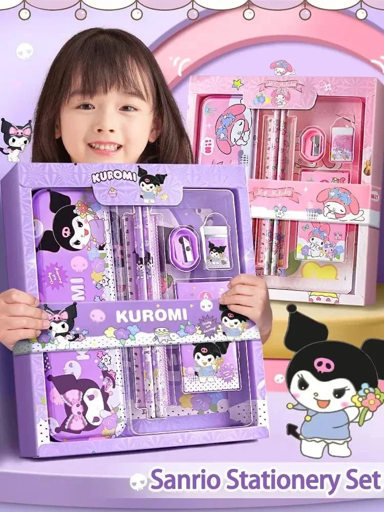 Set de Papeterie Sanrio 12 Pièces - Planète bébé