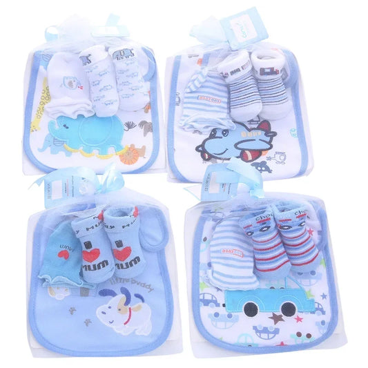 Set Cadeau Bébé – Bavoir, Serviette, Chaussettes et Gants Anti-Griffures™
