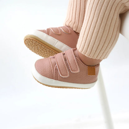 🍼 Chaussures Bébé en Cuir Rétro – Semelle Antidérapante – Meckior™