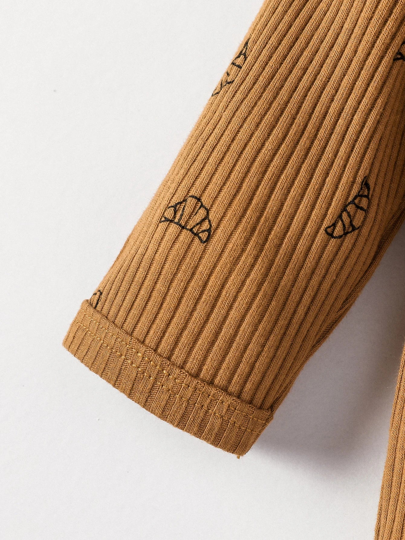 👶🍂 Ensemble Bébé Garçon 2 Pièces + Bonnet – Manches Longues – Automne | Confort Coton Doux™