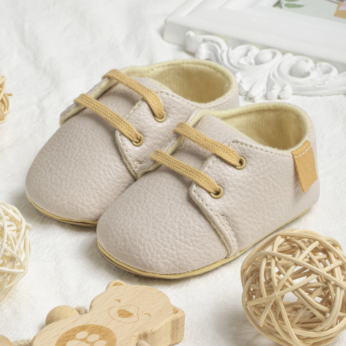 🍼 Chaussures Bébé en Cuir Rétro – Semelle Antidérapante – Meckior™