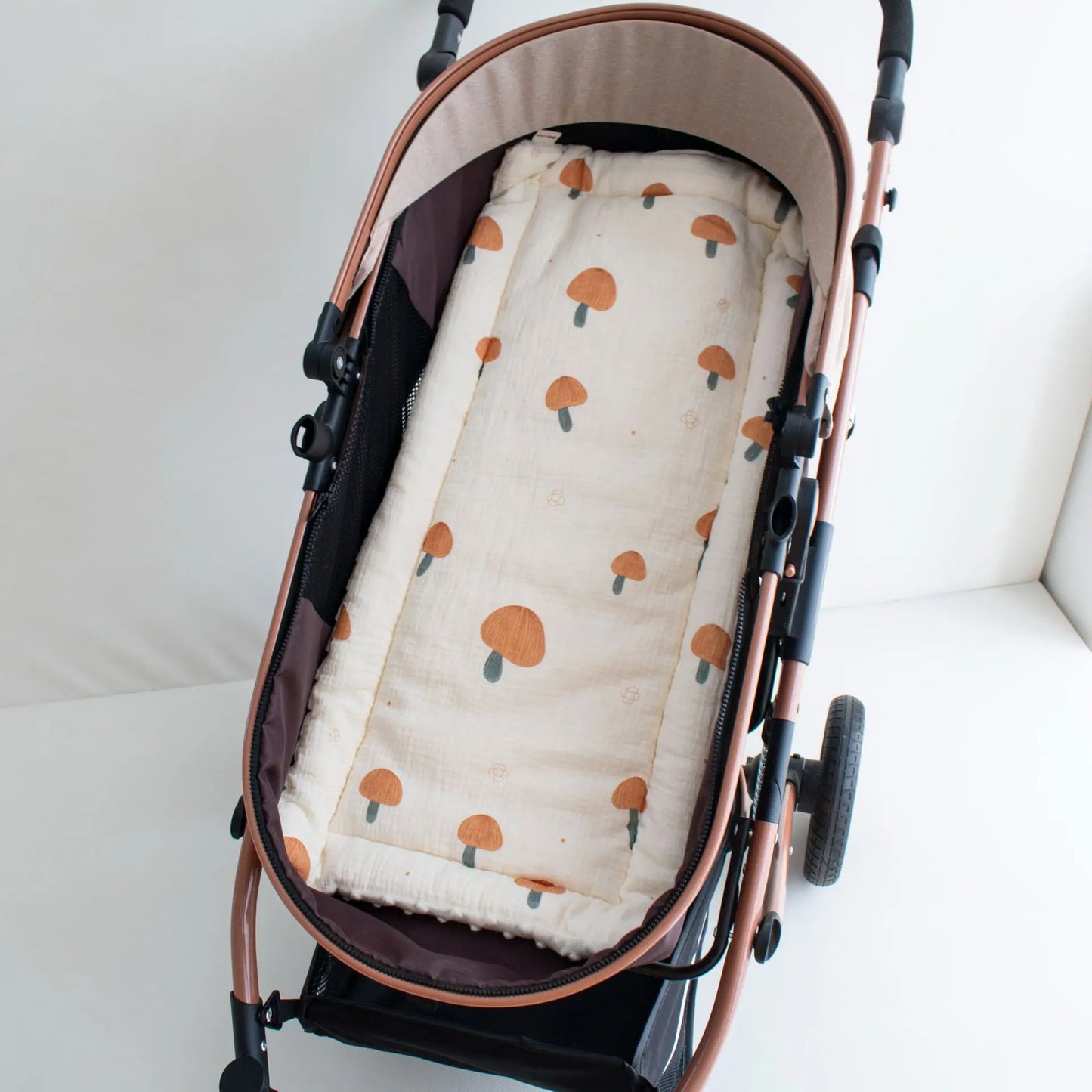 🍼 Coussin de Siège pour Poussette – Matelas Doux et Confortable – Accessoire Universel pour Bébé™