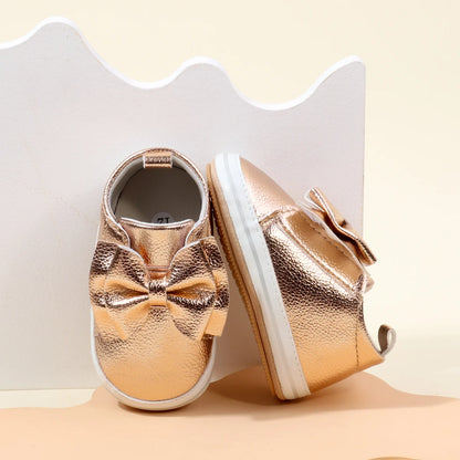 🦋👣 Chaussures Bébé Fille – Similicuir Premium &amp; Nœud Papillon – Premiers Pas Élégants – 0 à 18 Mois™