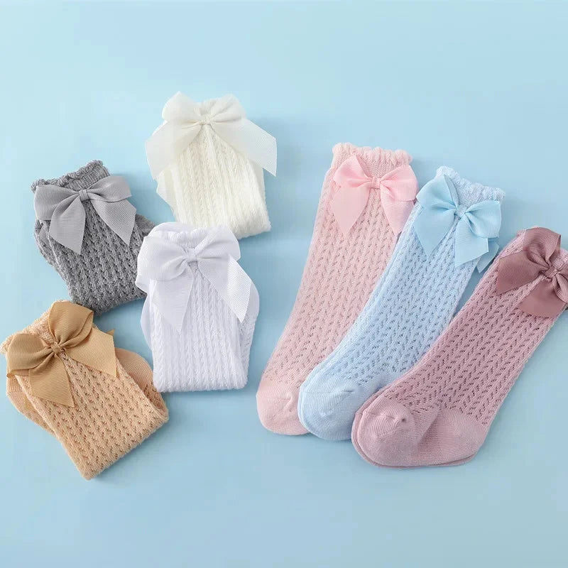 🧦👶 Chaussettes Longues Bébé Fille – Dentelle &amp; Noeud – Respirantes en Coton – Style Princesse Été (0-24 Mois)™