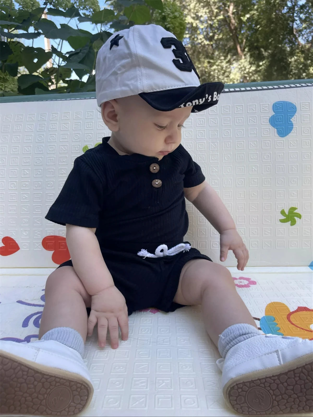 👶✨ Ensemble Estival Bébé Garçon – KuKitty | Haut &amp; Short en Coton Tricoté | Look Casual Chic™