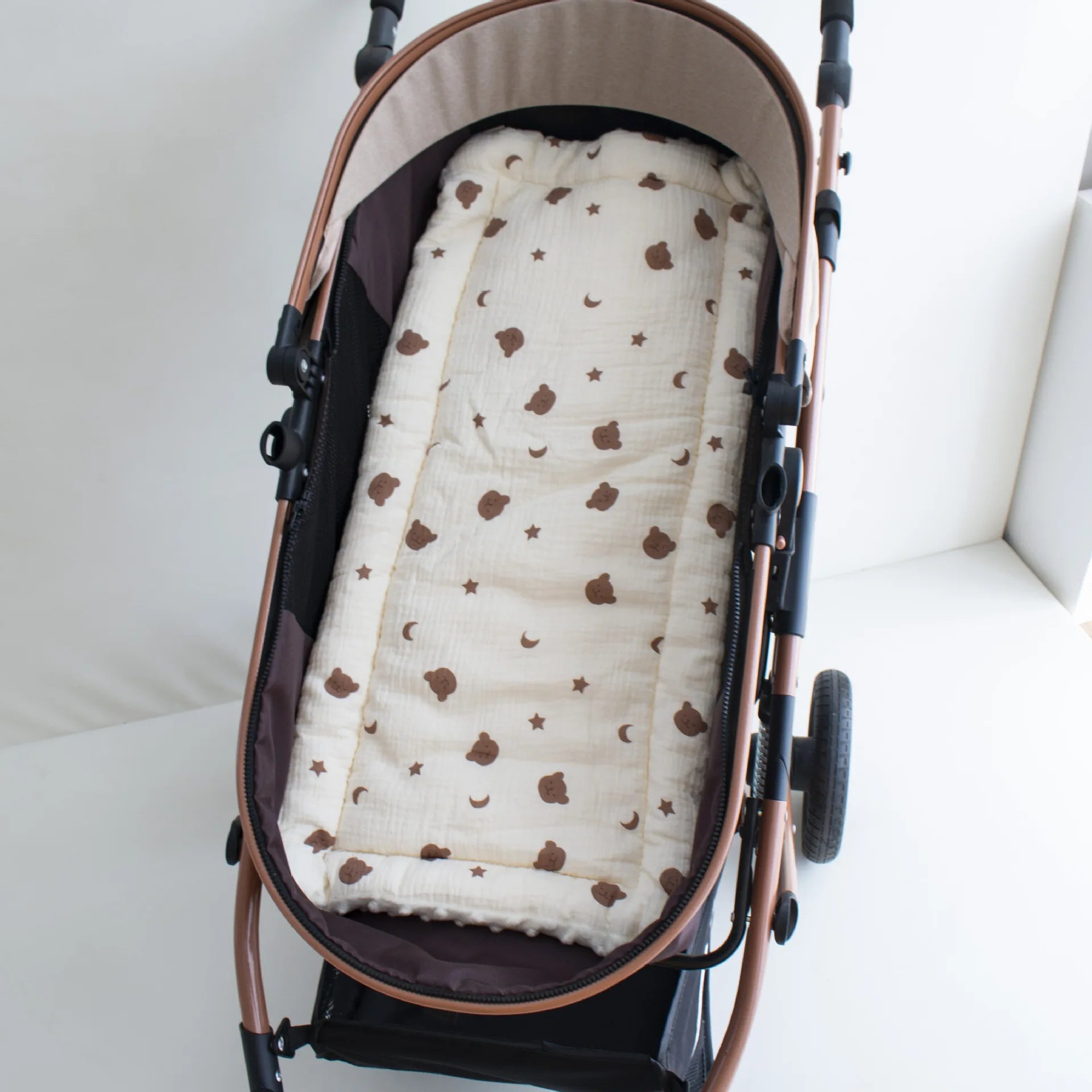 🍼 Coussin de Siège pour Poussette – Matelas Doux et Confortable – Accessoire Universel pour Bébé™ - Planète bébé