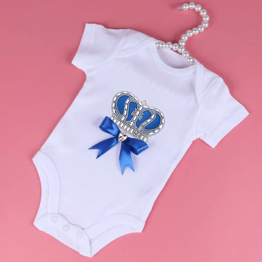 👶 Combinaison Bébé Unisexe Blanche – Motif Couronne Cristal – 3 à 24 Mois™ - Planète bébé