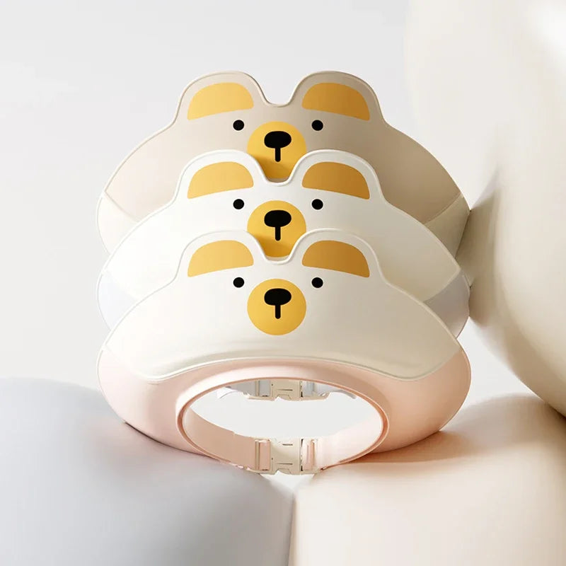 Casquette de Bain Anti-Éclaboussures pour Bébé™ – Visière de Douche Ajustable, Protection des Oreilles et du Visage