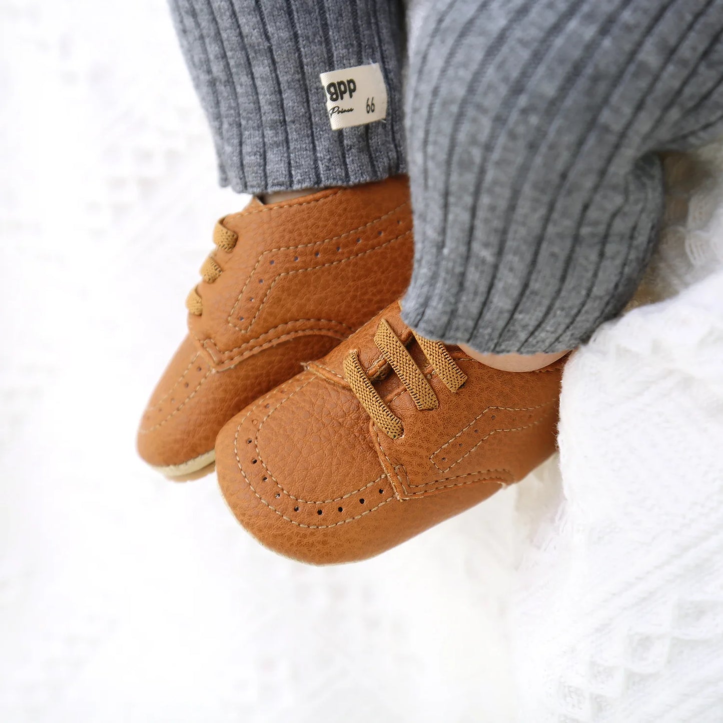 🍼 Chaussures Bébé en Cuir Rétro – Semelle Antidérapante – Meckior™