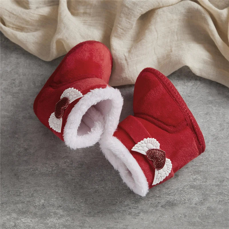 🧣❄️ Bottes d’Hiver Bébé – Chaudes &amp; Mignonnes – Bottines Bébé à Scratch avec Ailes en Cœur – 0 à 18 Mois – Unisexe™ - Planète bébé