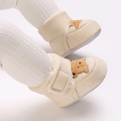 🧸❄️ Chaussures d’Hiver Bébé – Premiers Pas Antidérapants – Doublure Coton Chaud – Motif Cartoon™