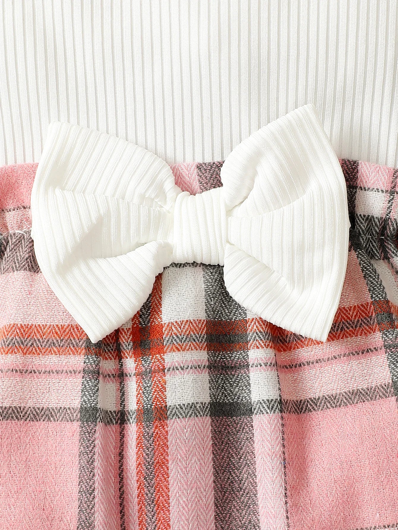 Barboteuse Bébé Fille Printemps Automne à Manches Volantes – Motif Carreaux Rose avec Bandeau – Confort Stretch 0-18 Mois™