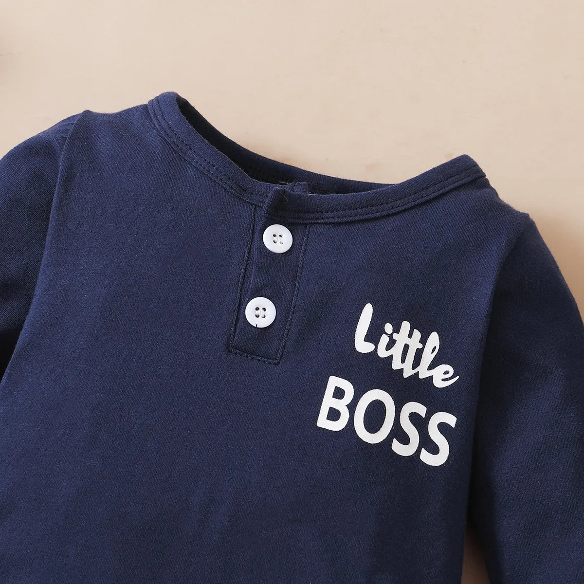 👶 Body Bébé 2 Pièces – Lettrage Mode + Bonnet – Manches Longues – 0 à 12 Mois™ - Planète bébé
