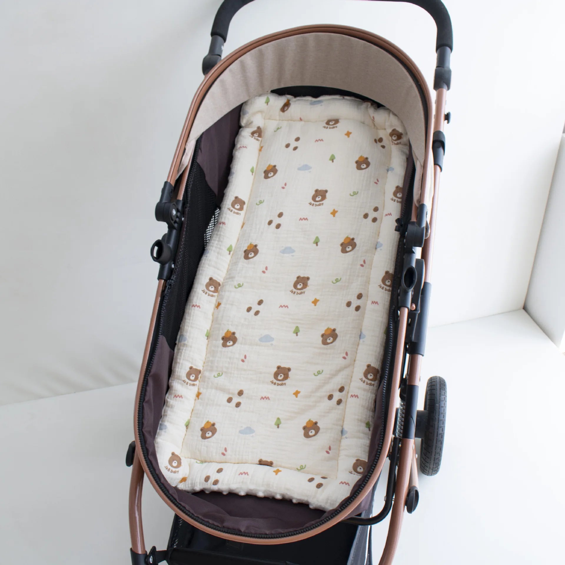 🍼 Coussin de Siège pour Poussette – Matelas Doux et Confortable – Accessoire Universel pour Bébé™ - Planète bébé